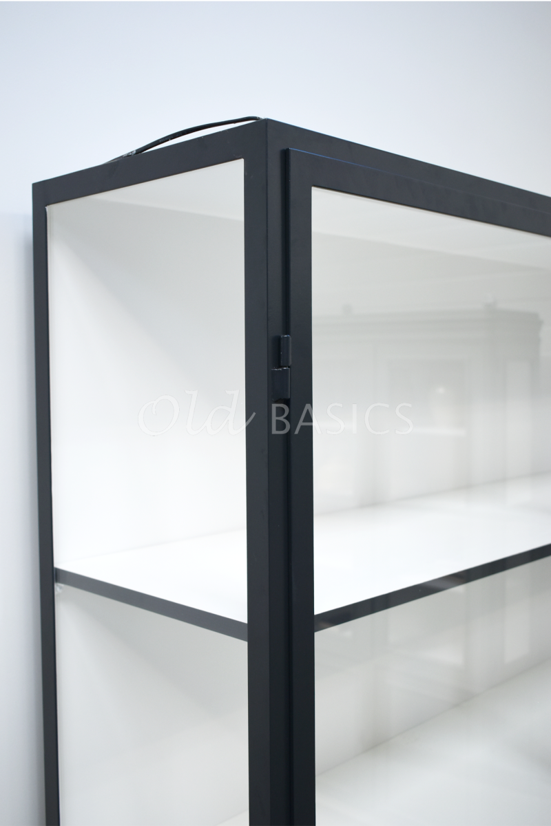 Detail van Apothekerskast Vitrine  LED, 2 deuren, RAL7021, zwart, grijs, materiaal staal